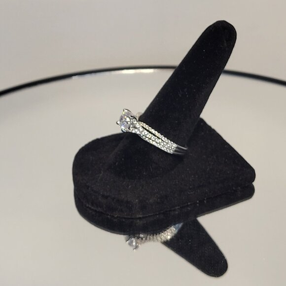 1ct GRA Certified Moissanite Engagement Ring in 925 Sterling Silver - Picture 3 of 4